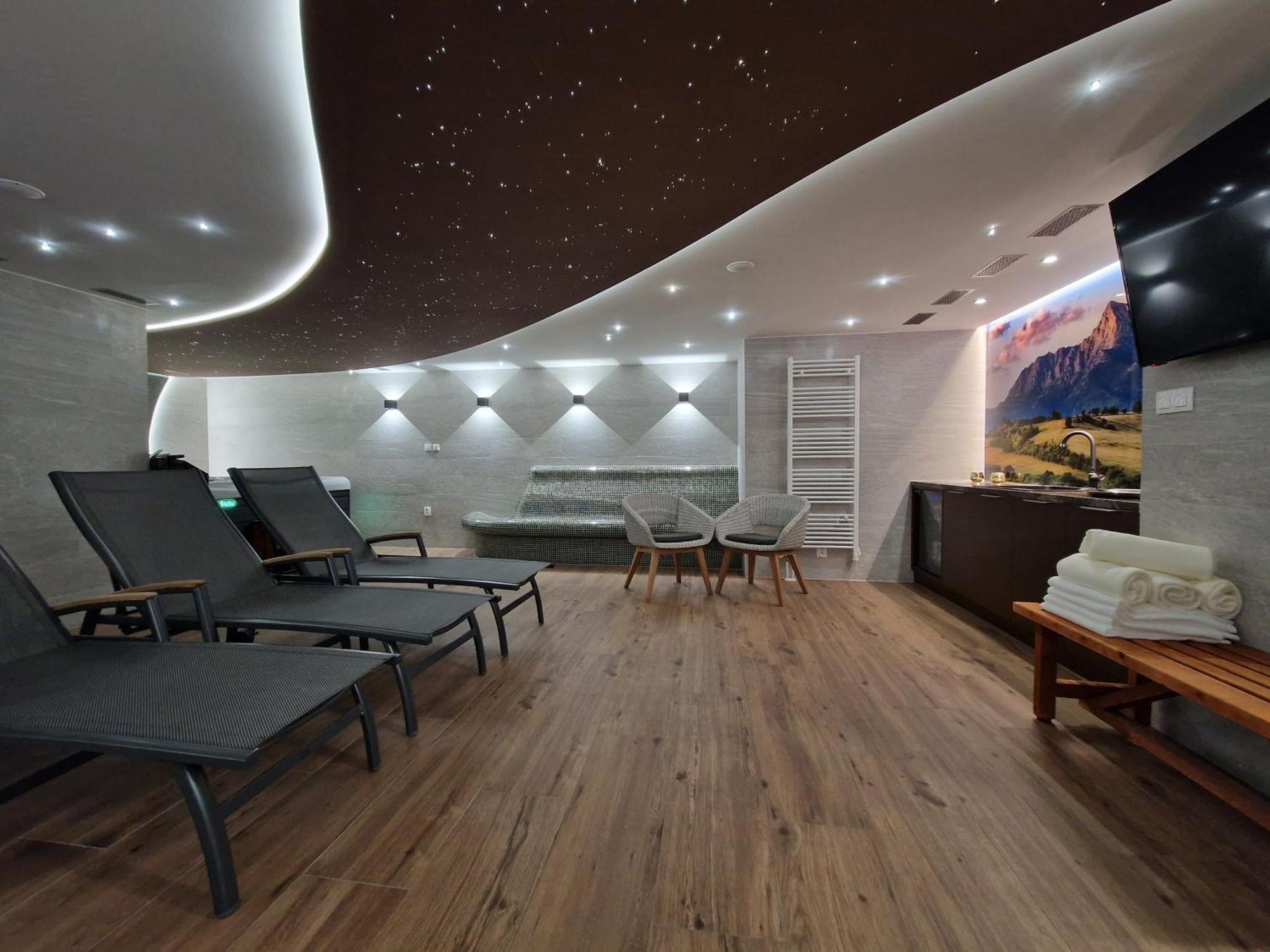 Budinski Apartmany & Wellness Liptowski Mikułasz Zewnętrze zdjęcie