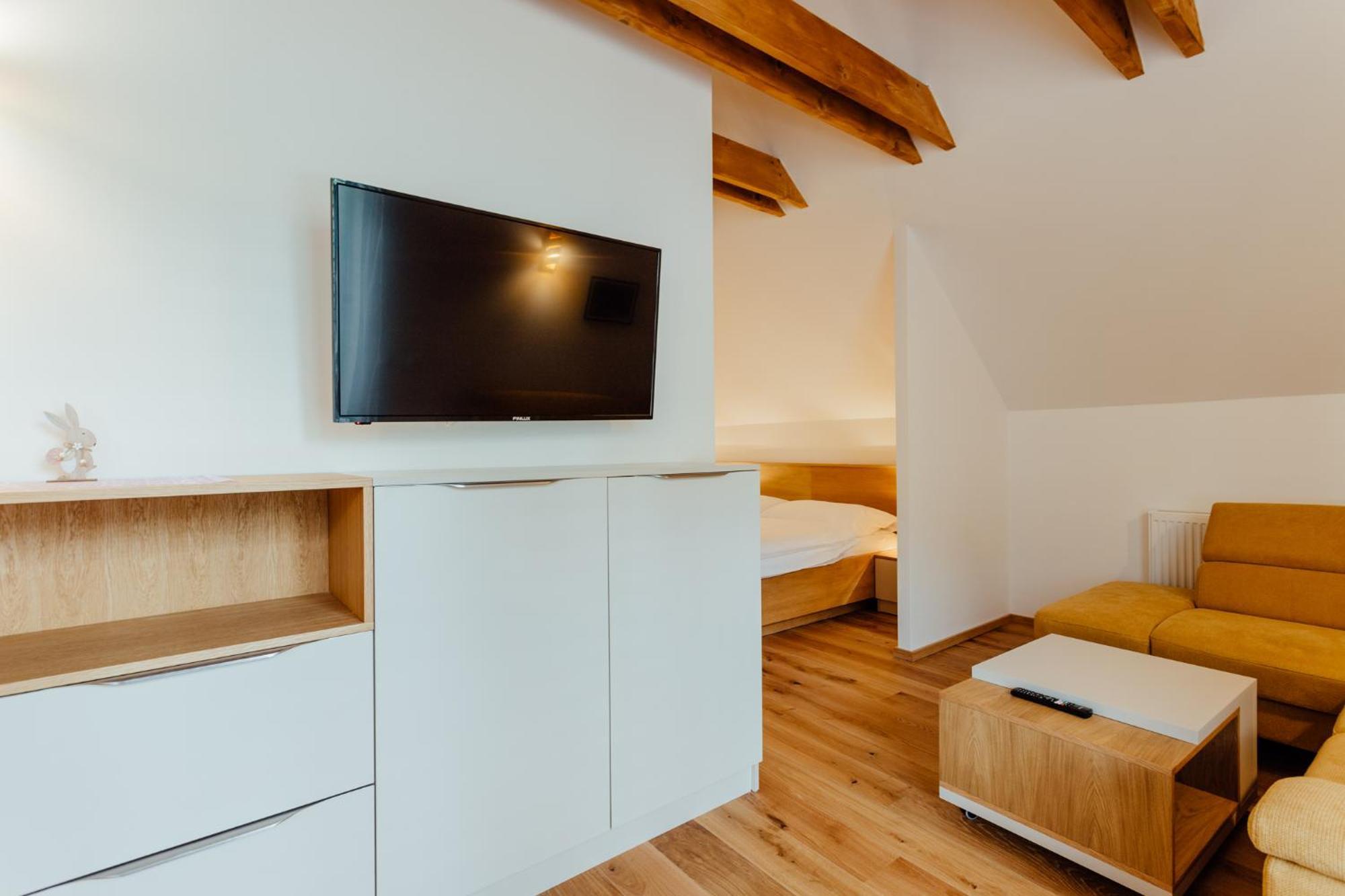 Budinski Apartmany & Wellness Liptowski Mikułasz Zewnętrze zdjęcie